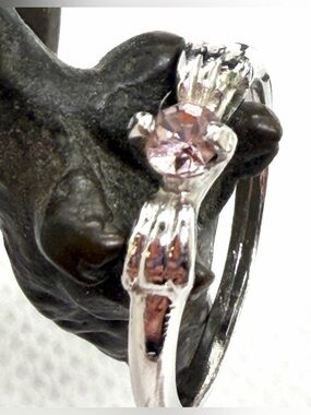 Vintage Silver Bow Ring with Pink Stone